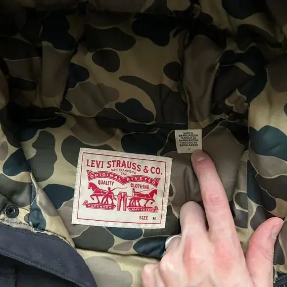 Rare 00s Levi’s Black Camo Insulated Down Puffer Jacket Parka Coat - Picture 5 of 8